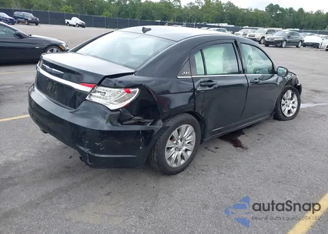 2013 Chrysler 200 Lx z USA, uszkodzony, nr VIN 1C3CCBAB3DN605529